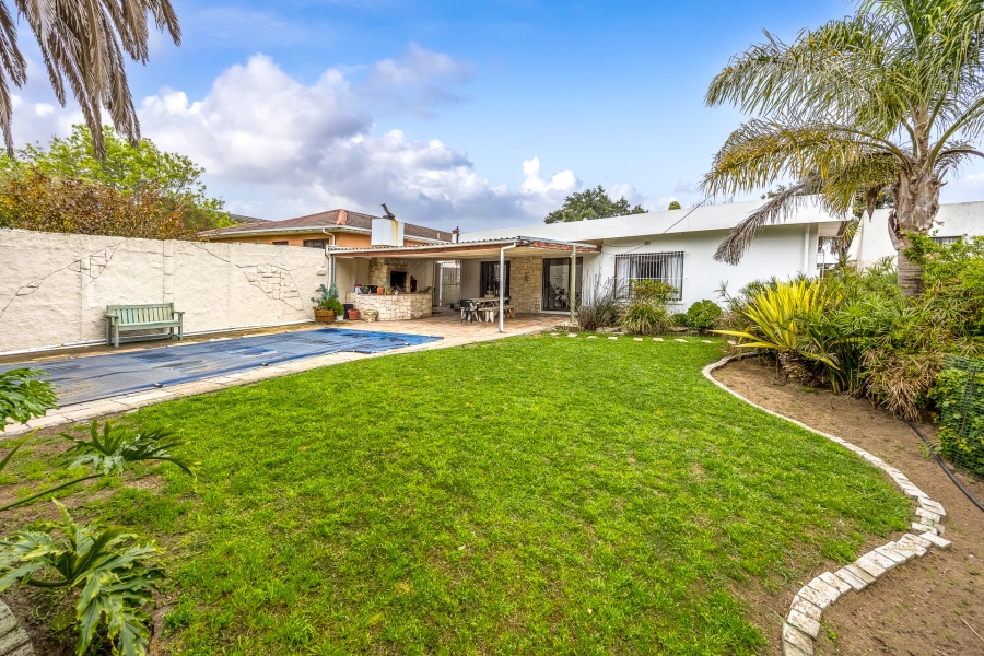 To Let 3 Bedroom Property for Rent in Kenridge Western Cape